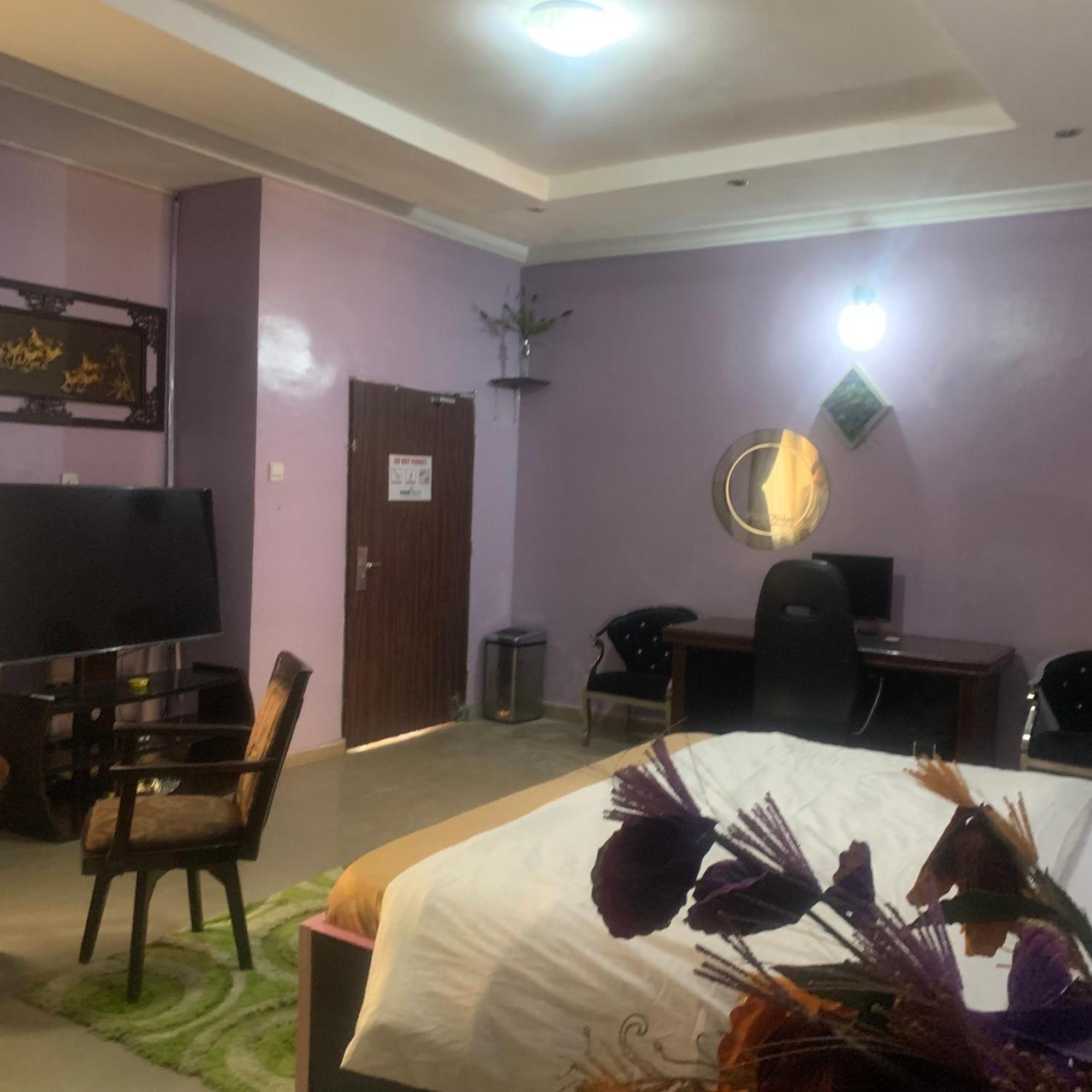 Aparthotel Health Plaza Abuja Exterior foto
