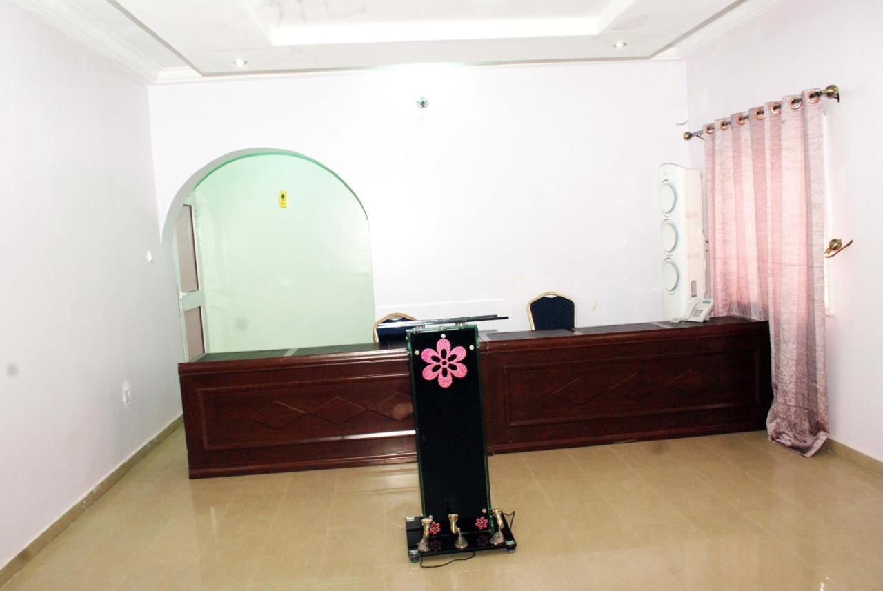Aparthotel Health Plaza Abuja Exterior foto